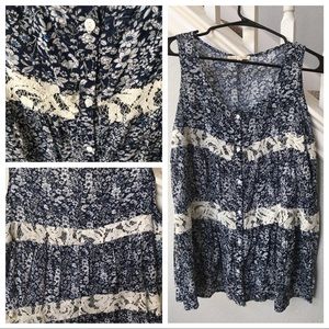 Floaty, Flowered Summer Tank